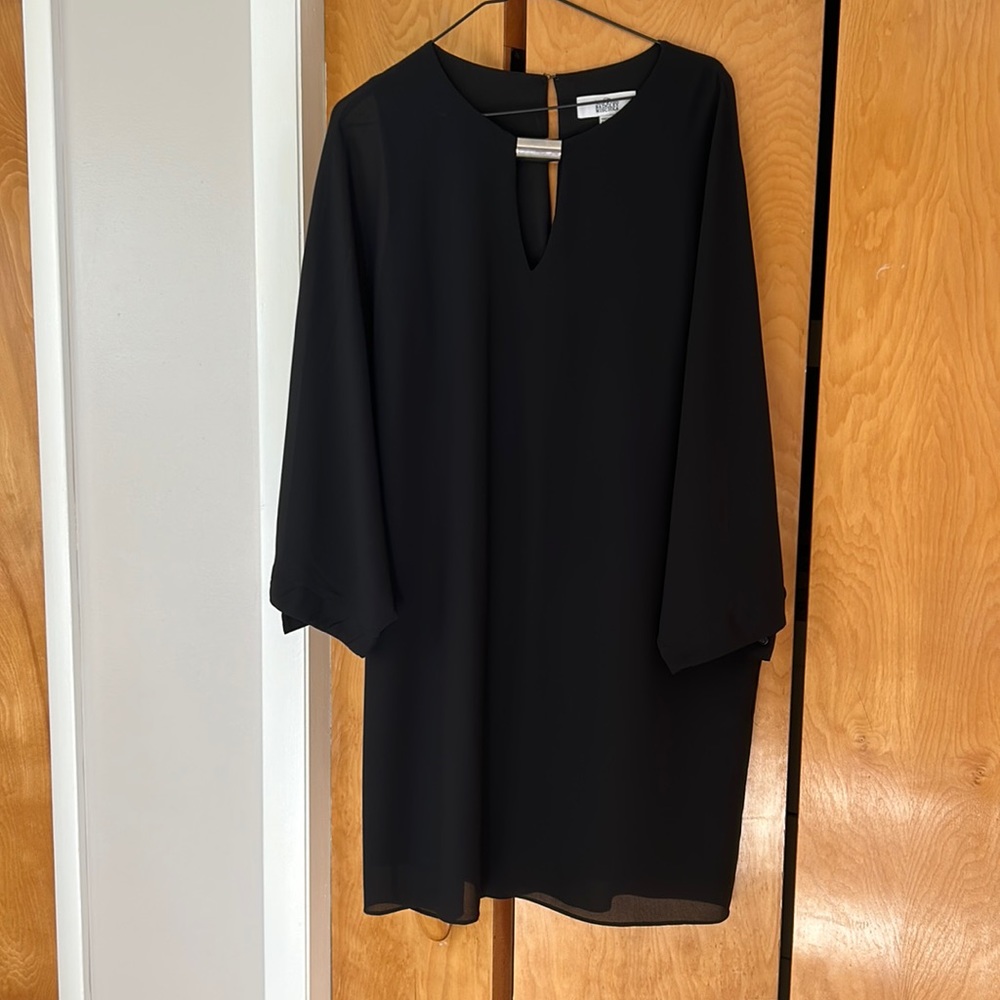 Badgley Mischa Black crepe dress.
